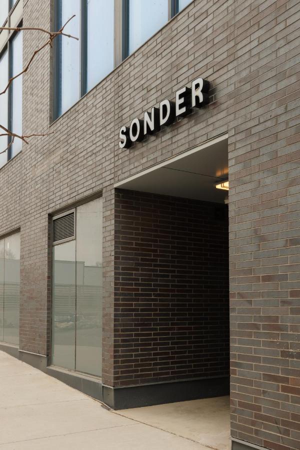 Sonder At Artesa Hotel Toronto Exterior photo